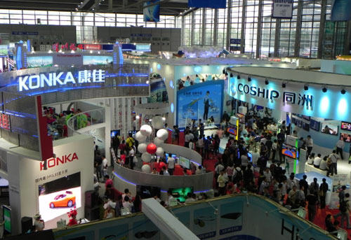 视障人士参观高交会 新闻中心 深圳市残疾人联合会