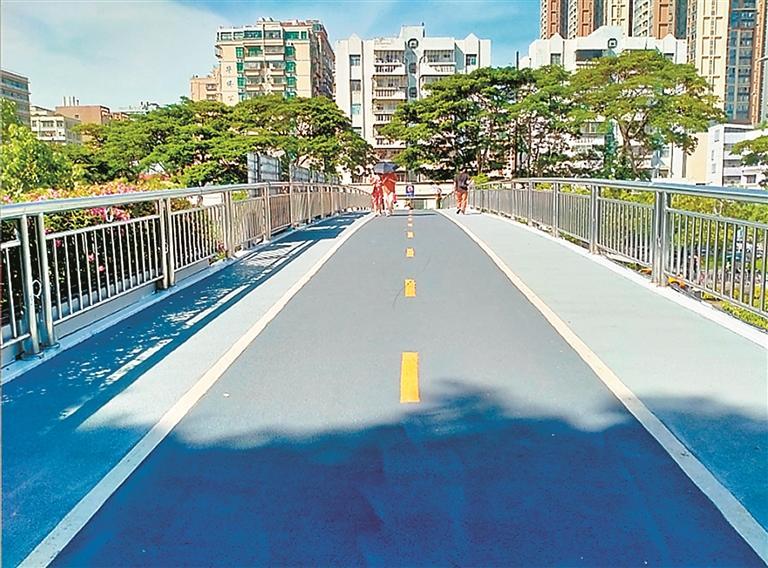 宝安：3年改造60座人行天桥 出行“无碍”更有爱4.jpg