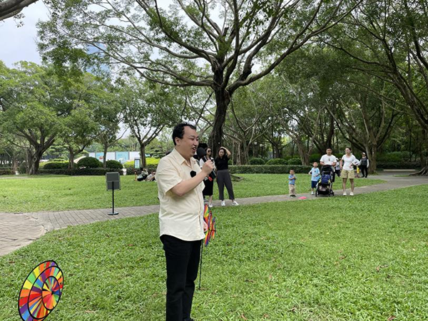 刘彪，美声男声独唱《我爱祖国的蓝天》