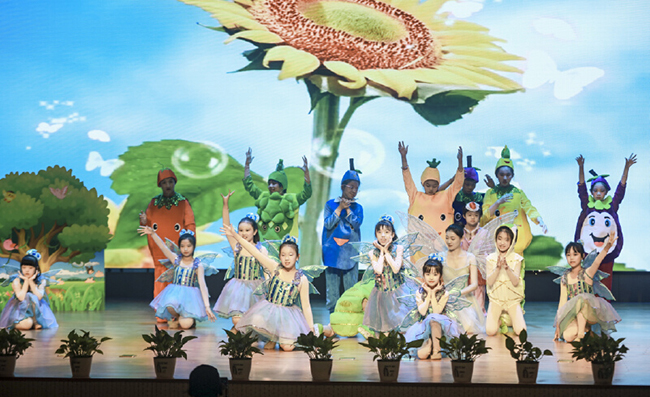 这场演出很特别！龙岗区国际残疾人文艺汇演今日举行2.jpg