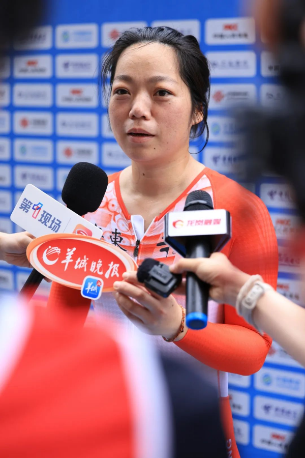 叶依婷。.jpg