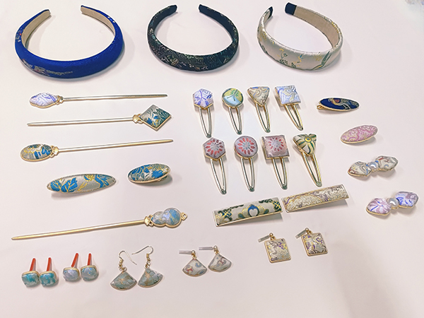 图：残疾人作品展