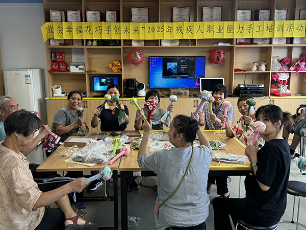 图：手工制作完成