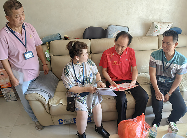 图:入户调查情况 图:入户调查情况