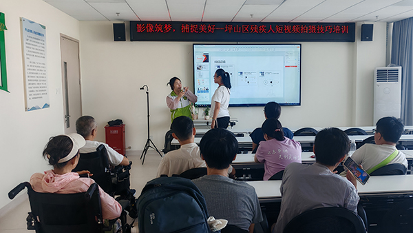 图：拍摄实操环节