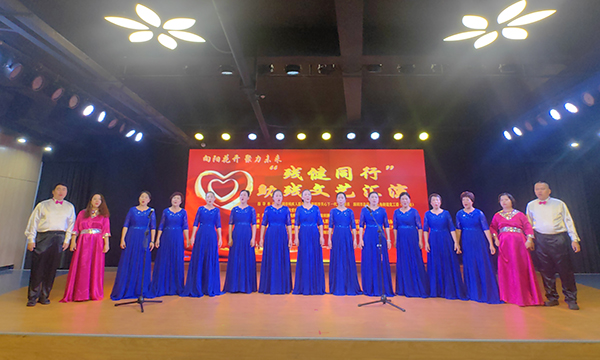 图:大合唱《我和我的祖国》 图:大合唱《我和我的祖国》