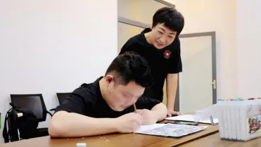 3-深圳唯一入选！30年70万+受益人次 “广东好人”李泽红的温暖答卷.png