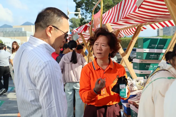 现场设置大湾区辅助器具创新中心科技助残展区