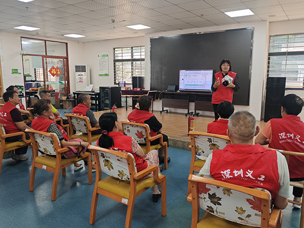 图：过滤式消防自助呼吸器使用讲解