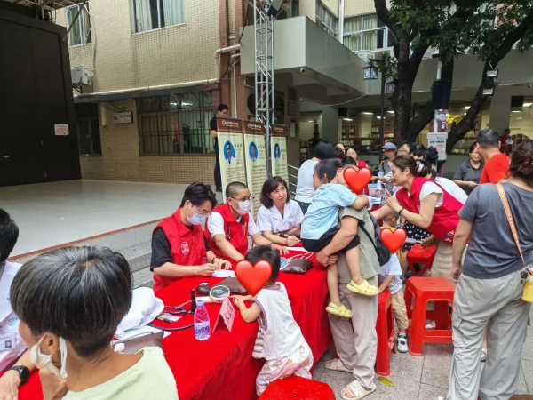 义诊现场