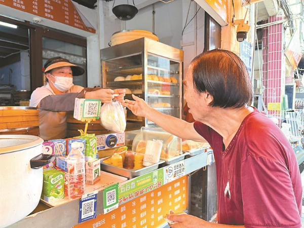 沙一社区启动“邻里暖心餐”爱心包点公益项目。