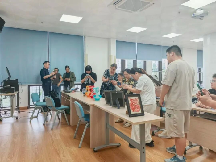 现场指导实操拍摄