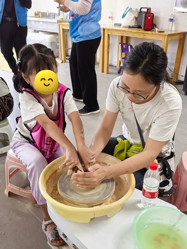 体验陶艺泥塑